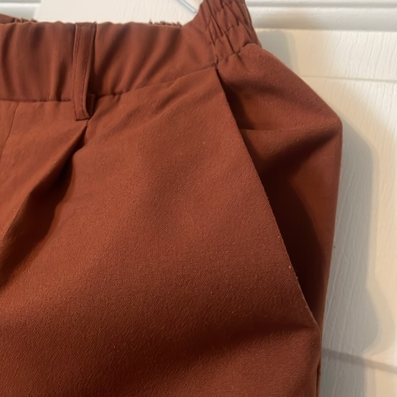 Rust/brown mid-rise pants — Perfect for Fall! - Picture 3 of 11